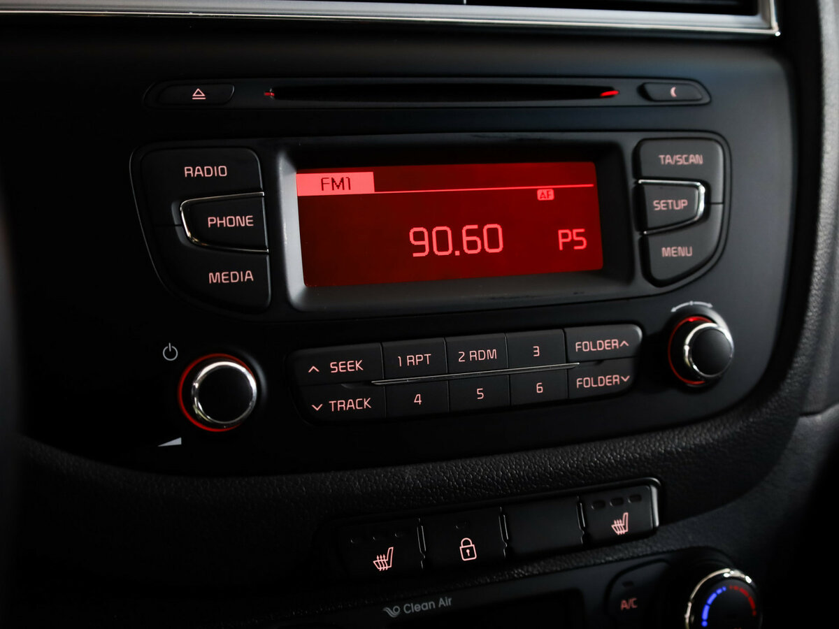 Kia Ceed II Рестайлинг, 2016 Фото №15