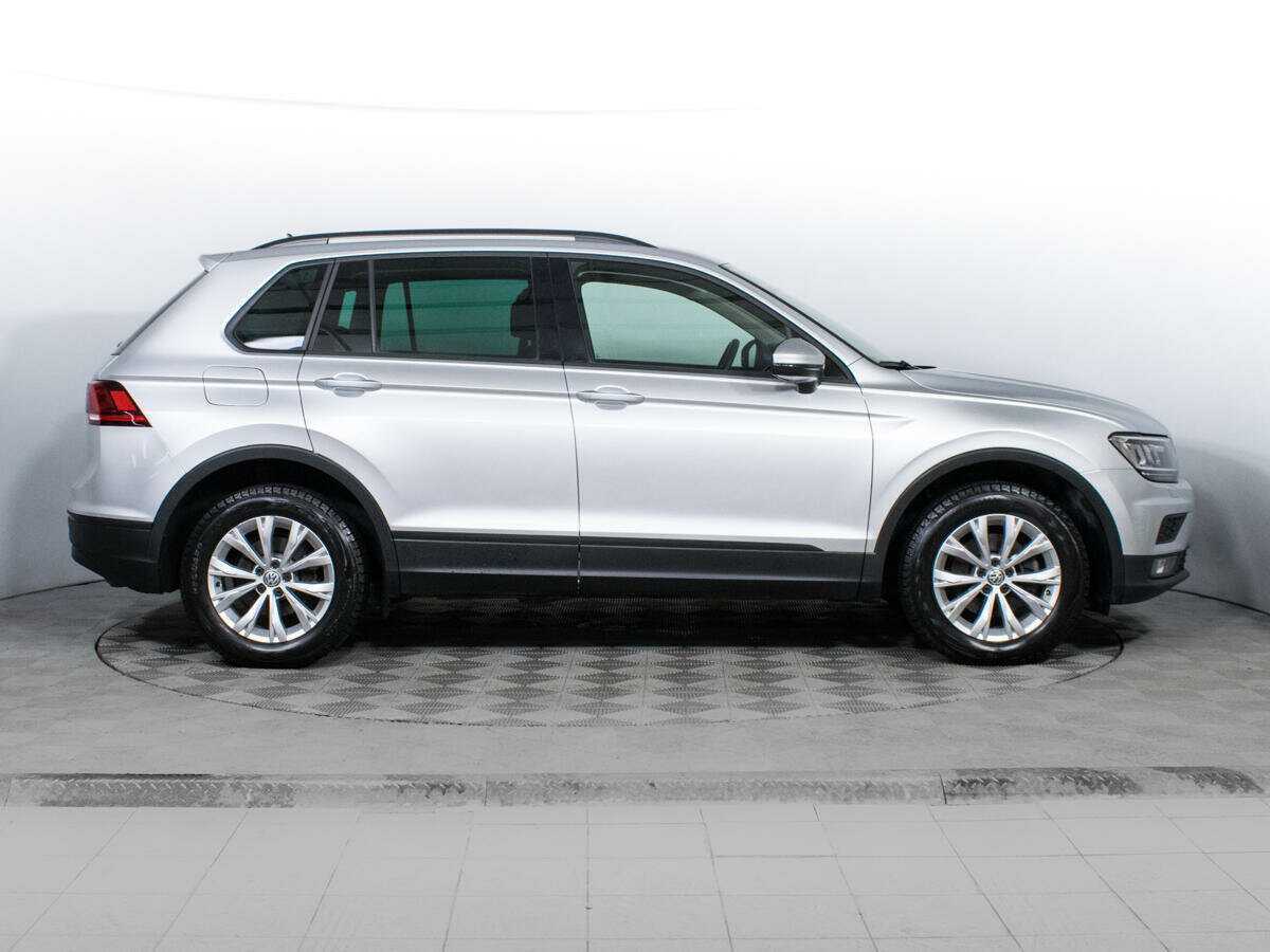 Volkswagen Tiguan, 2019 Фото №3