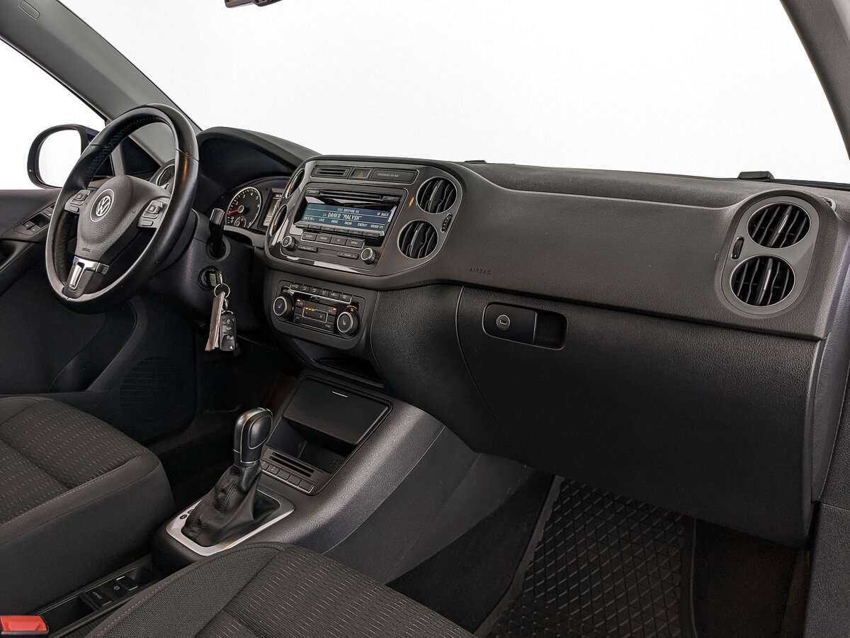 Volkswagen Tiguan, 2015 Фото №9