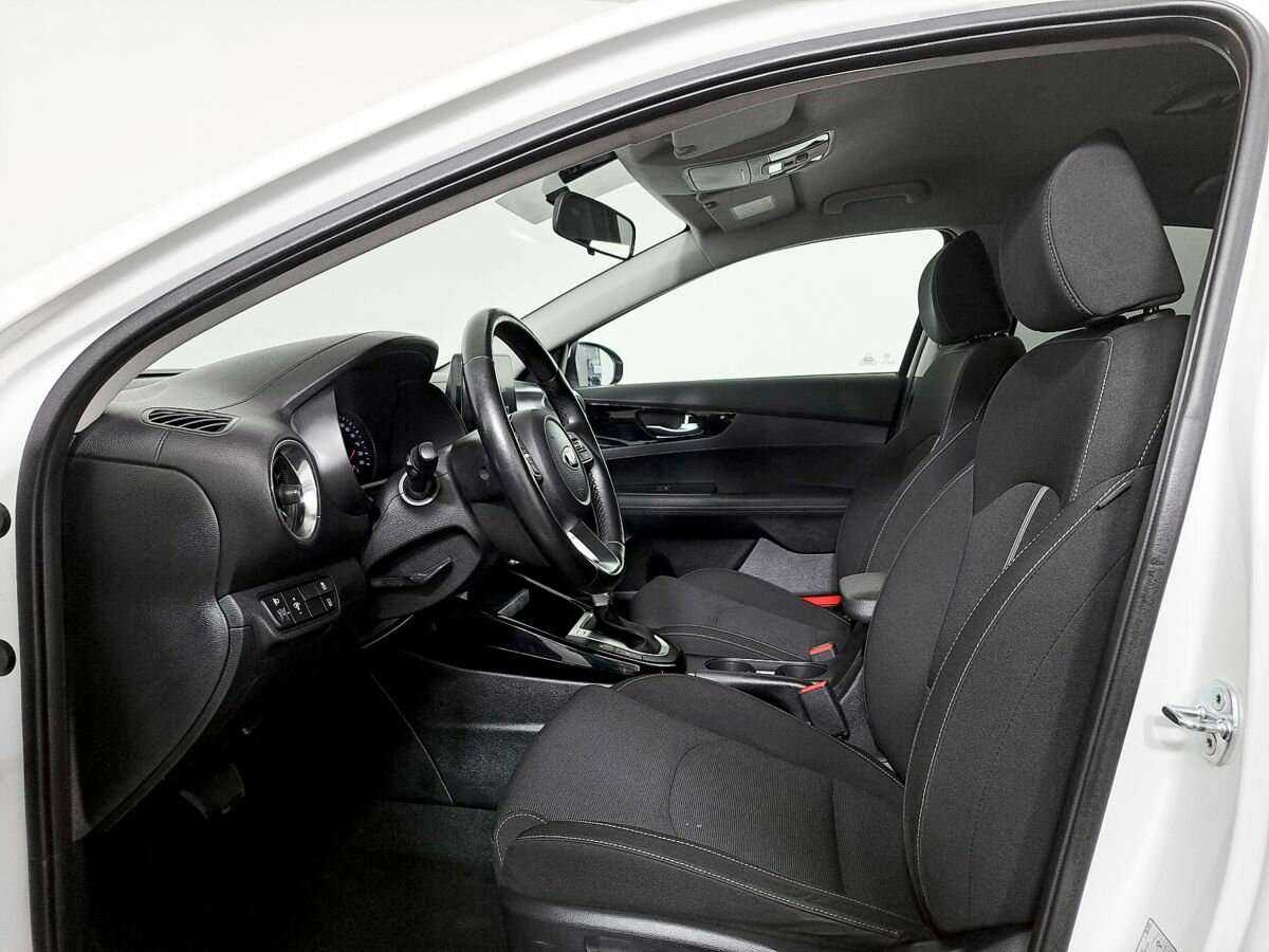 Kia Cerato, 2021 Фото №11