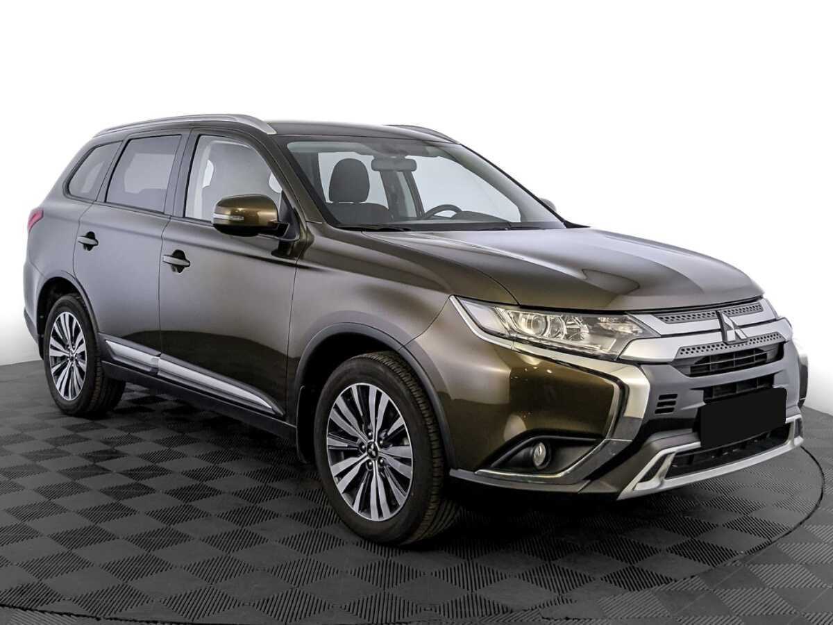 Mitsubishi Outlander, 2021 Фото №3