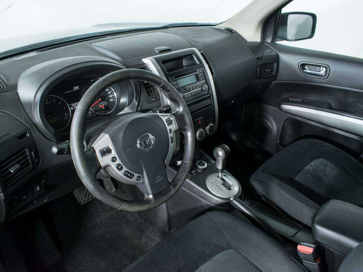 Nissan X-Trail, 2013 Фото №12