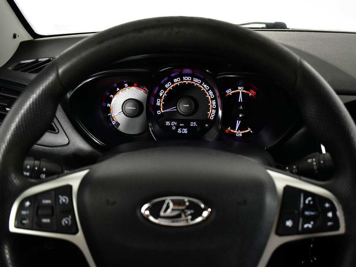 Lada (ВАЗ) Vesta, 2019 Фото №11