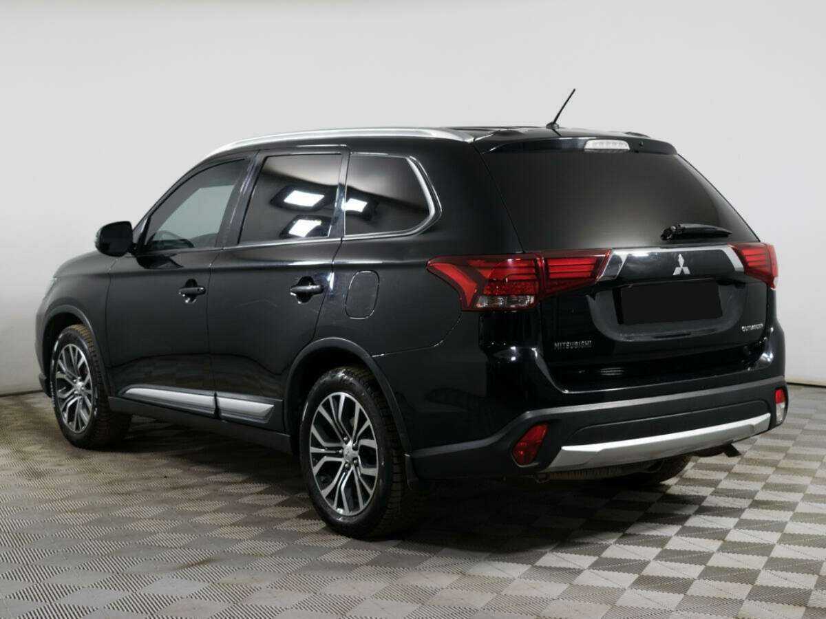 Mitsubishi Outlander, 2016 Фото №6