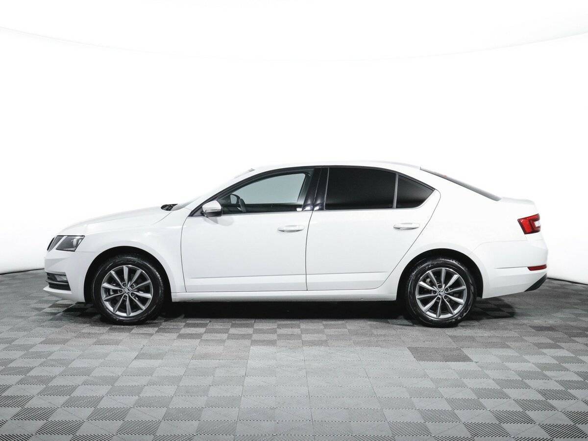 Skoda Octavia, 2023 Фото №5