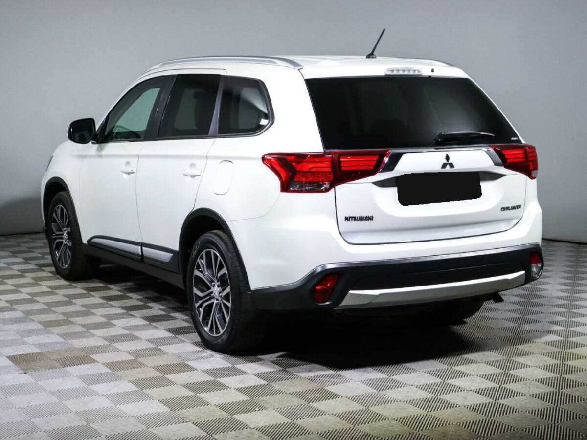 Mitsubishi Outlander, 2016 Фото №6