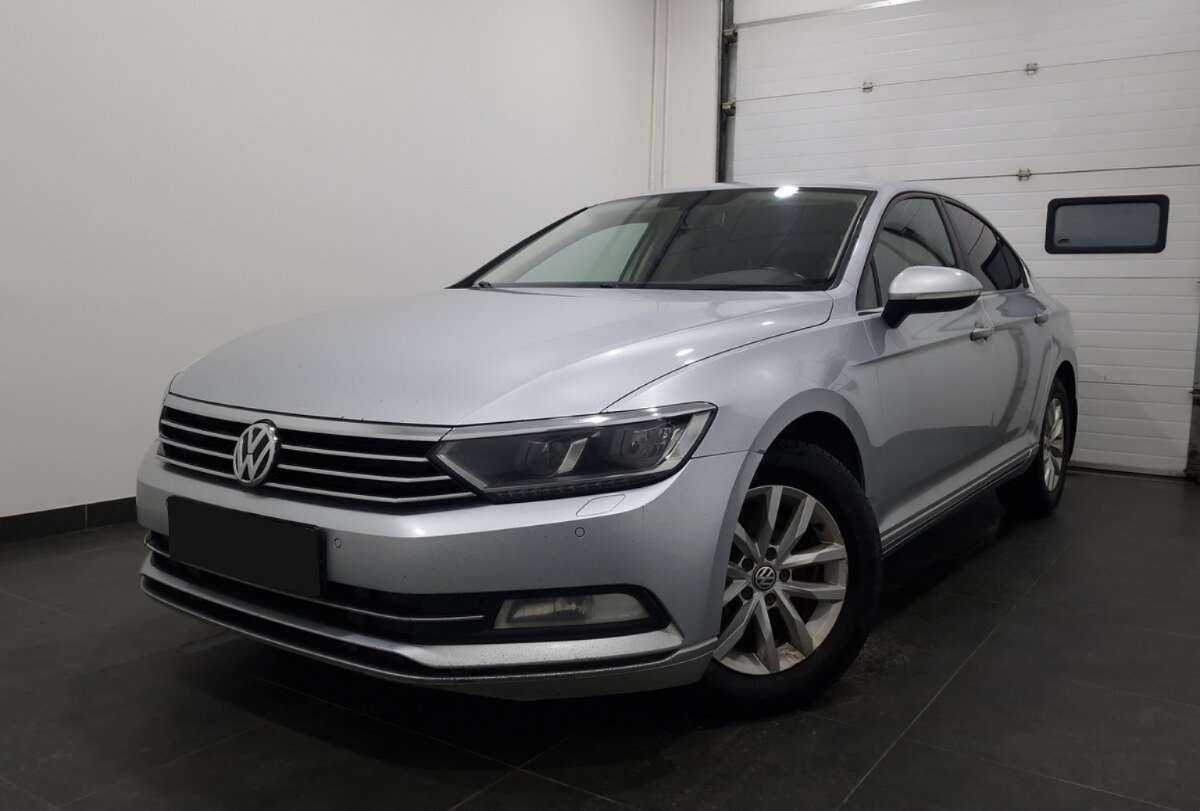 Volkswagen Passat, 2015 Фото №1