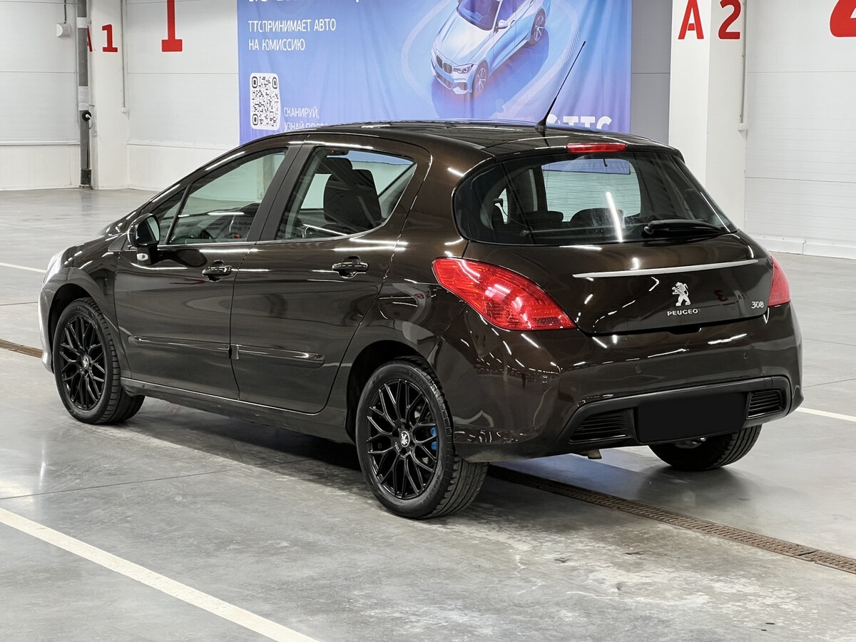 Peugeot 308 I Рестайлинг, 2012 Фото №7