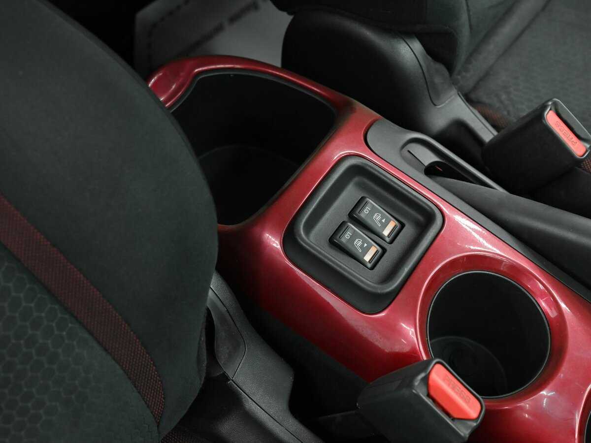 Nissan Juke, 2012 Фото №15