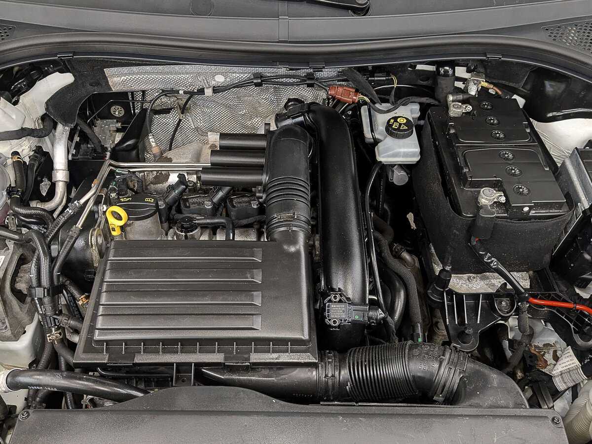 Volkswagen Tiguan, 2021 Фото №9