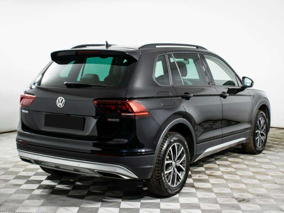 Volkswagen Tiguan, 2018 Фото №5