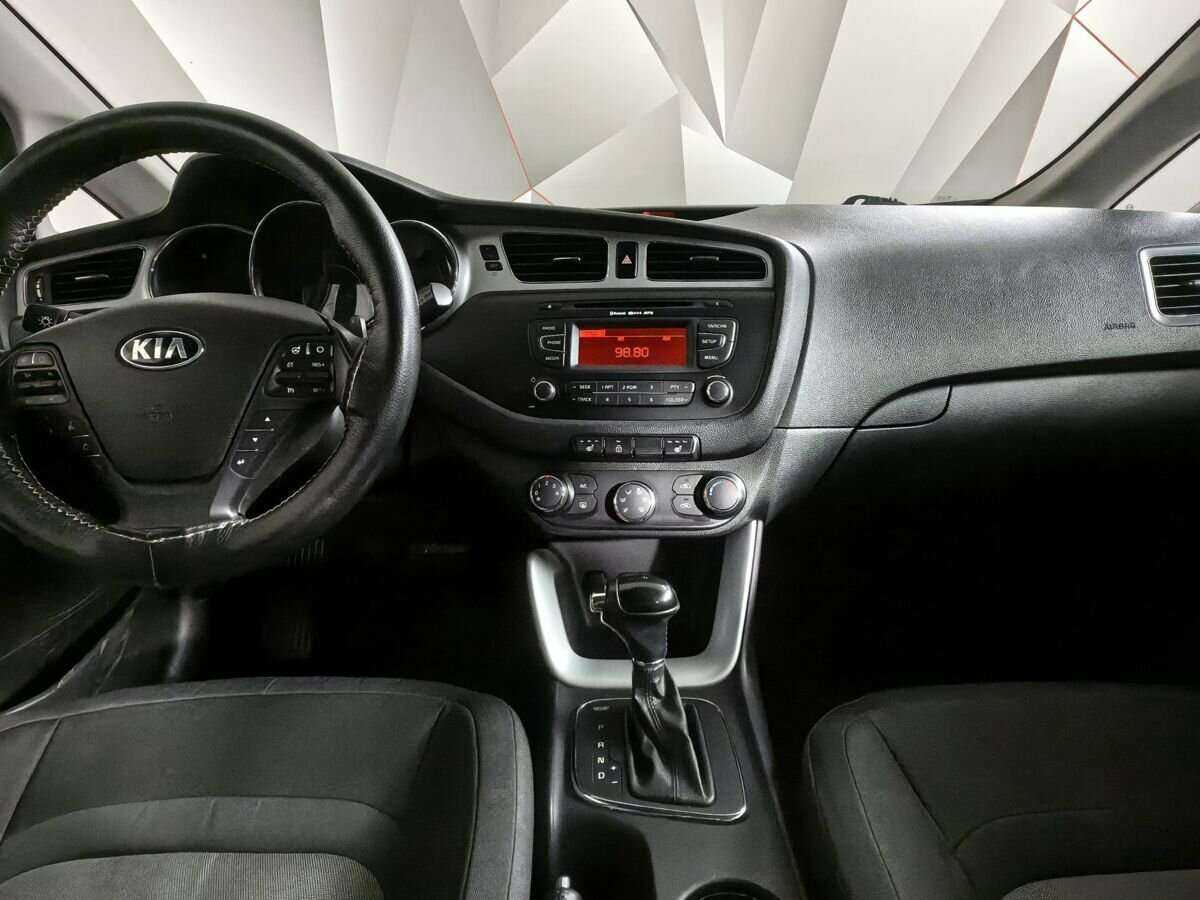 Kia Ceed, 2013 Фото №11
