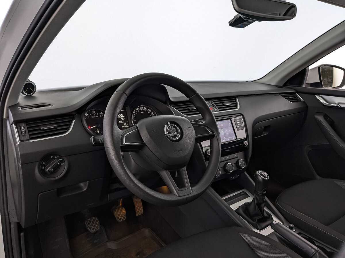Skoda Octavia, 2017 Фото №15
