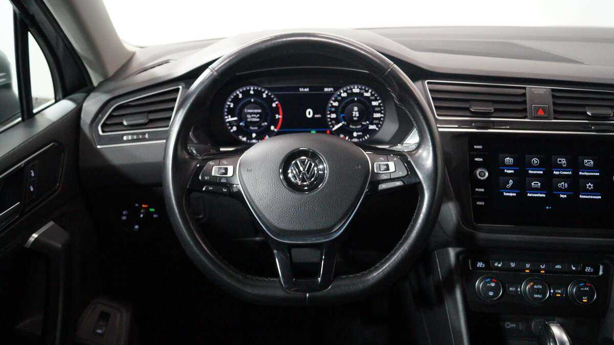 Volkswagen Tiguan, 2018 Фото №12
