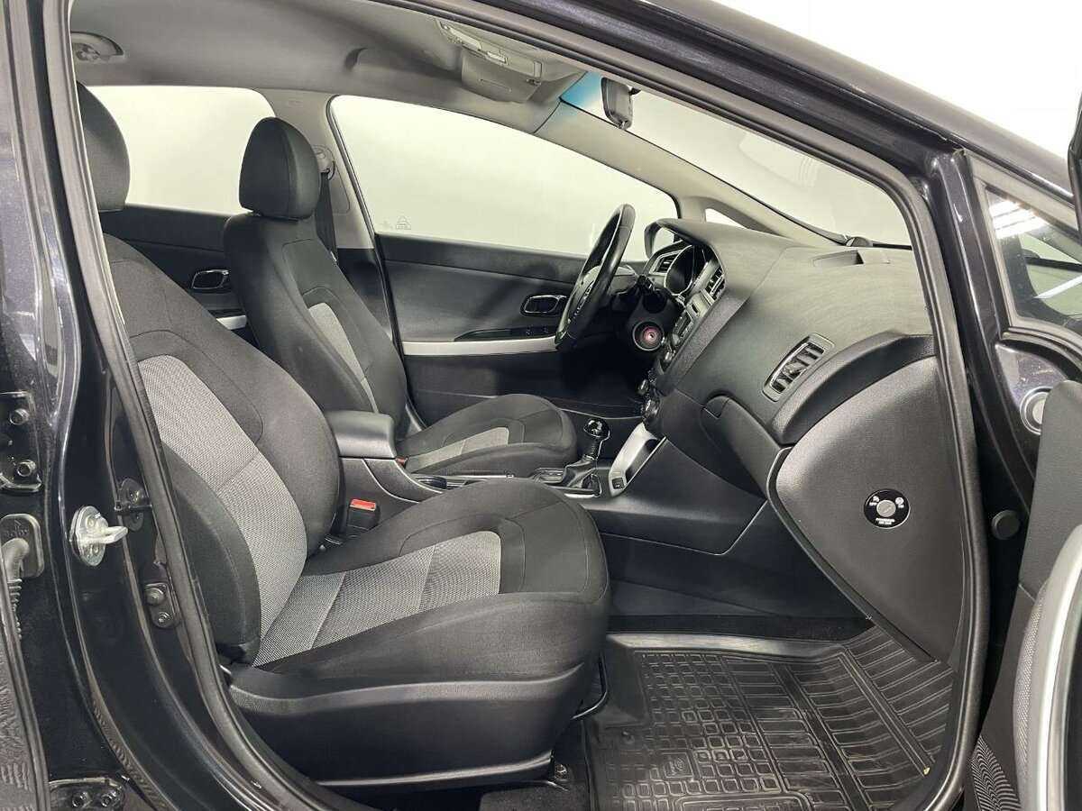 Kia Ceed, 2017 Фото №12