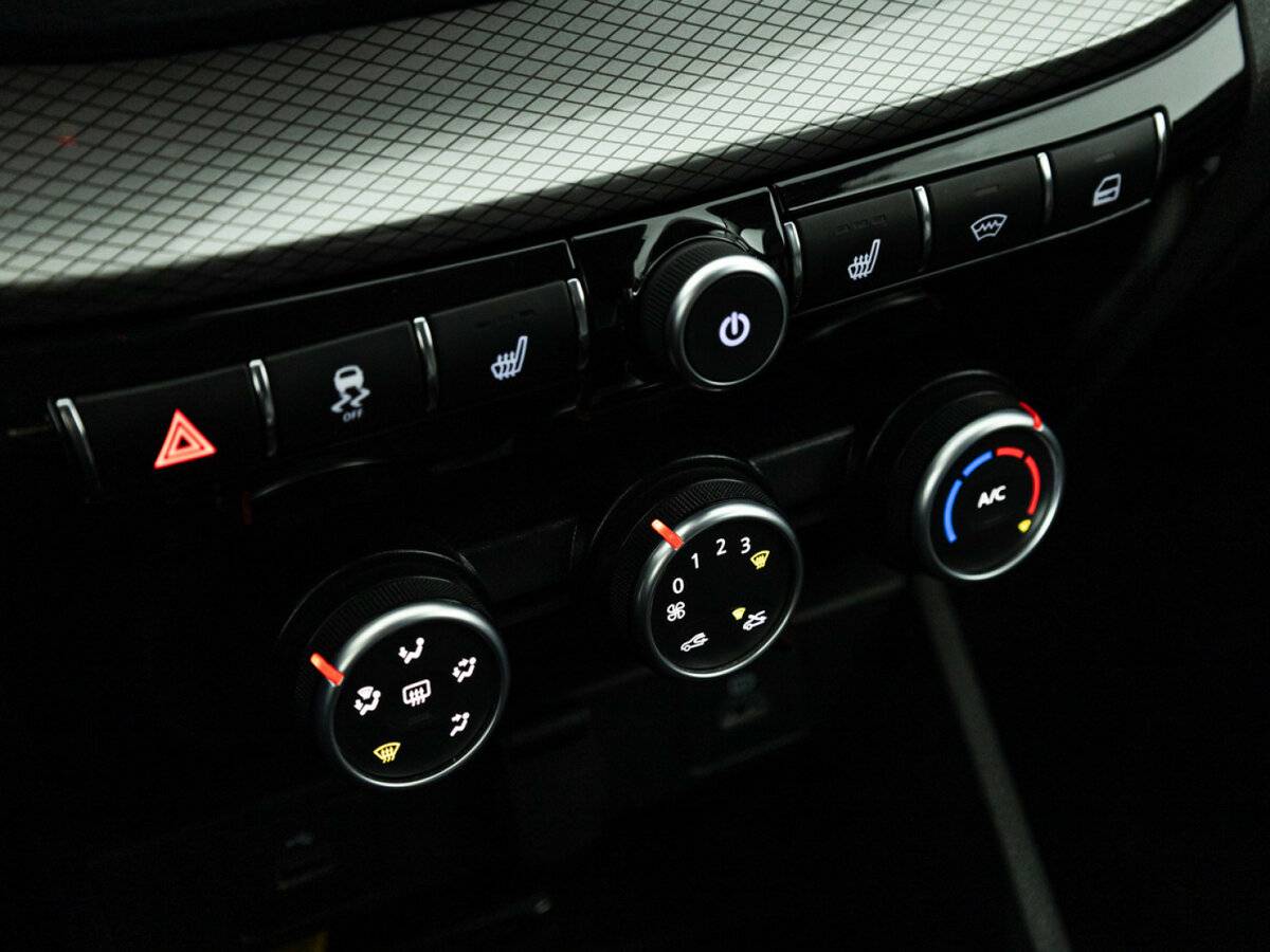 Lada (ВАЗ) Vesta I Рестайлинг (NG), 2024 Фото №15