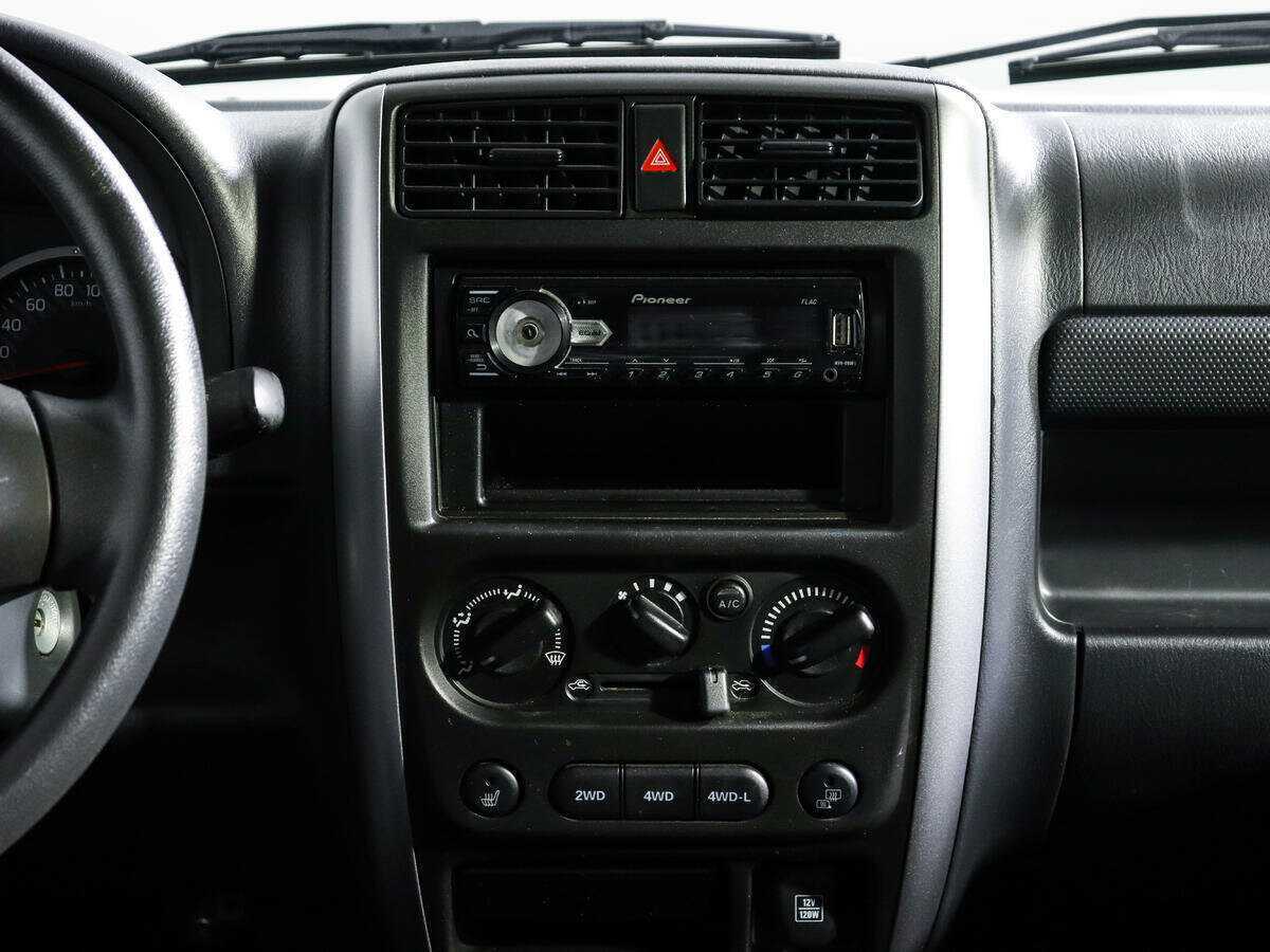 Suzuki Jimny, 2018 Фото №13