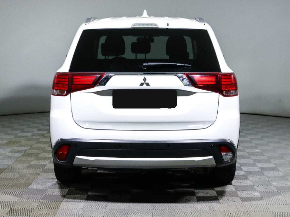 Mitsubishi Outlander, 2018 Фото №5