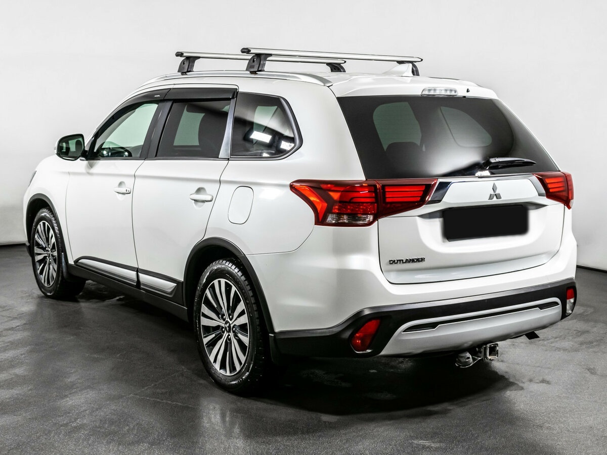 Mitsubishi Outlander III Рестайлинг 3, 2021 Фото №7