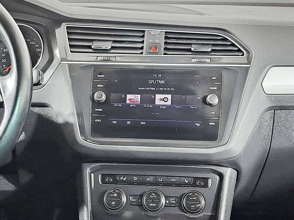 Volkswagen Tiguan, 2019 Фото №13