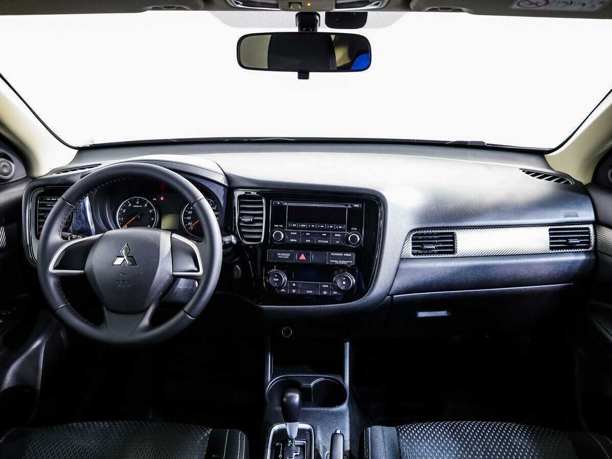 Mitsubishi Outlander, 2015 Фото №9