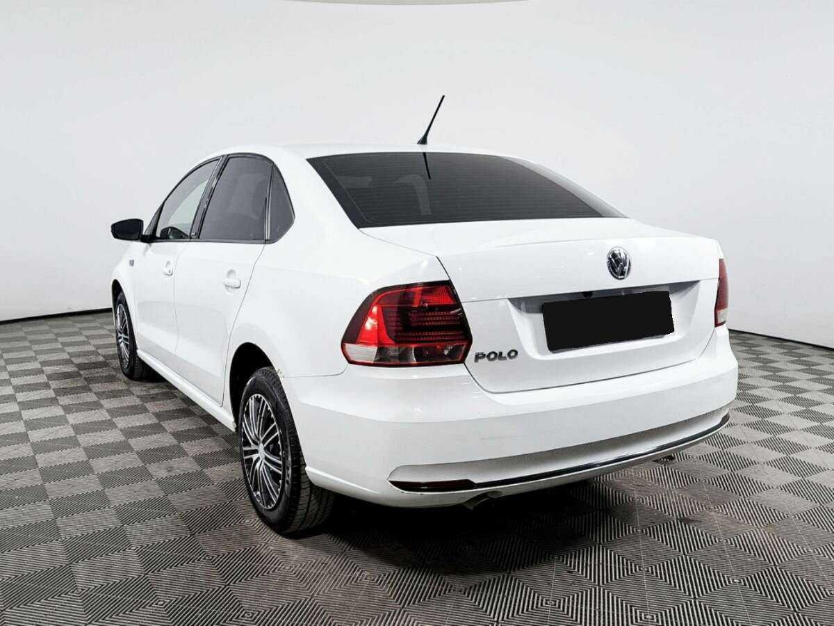 Volkswagen Polo, 2016 Фото №7