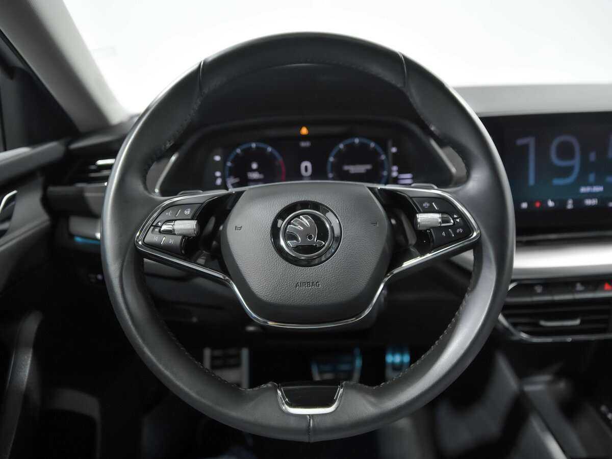 Skoda Octavia, 2021 Фото №9