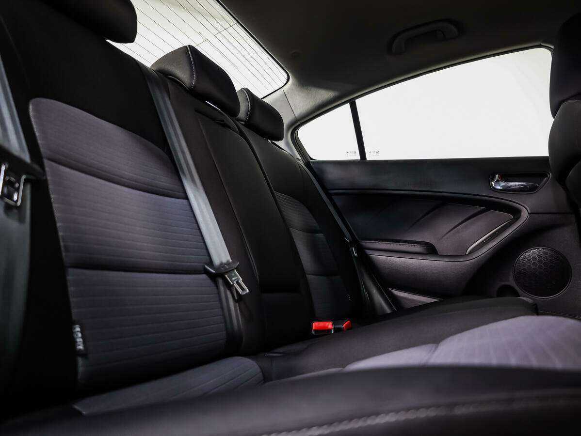 Kia Cerato, 2015 Фото №12