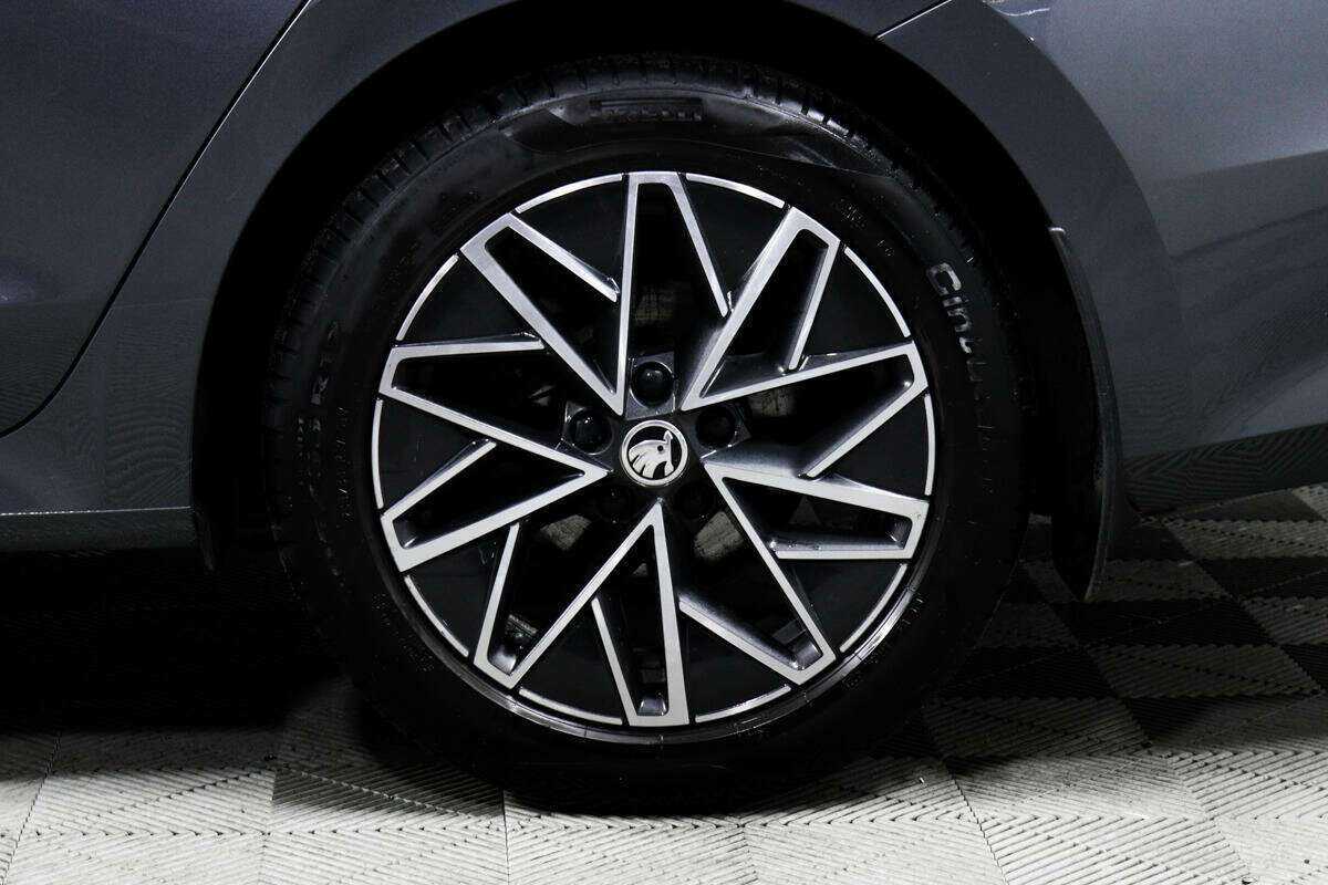 Skoda Octavia, 2021 Фото №13