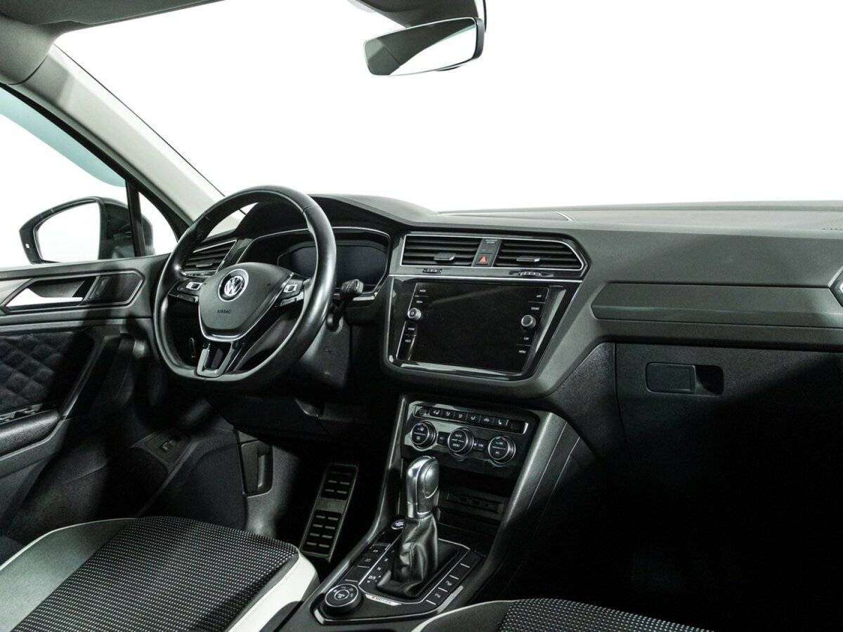 Volkswagen Tiguan II, 2019 Фото №7