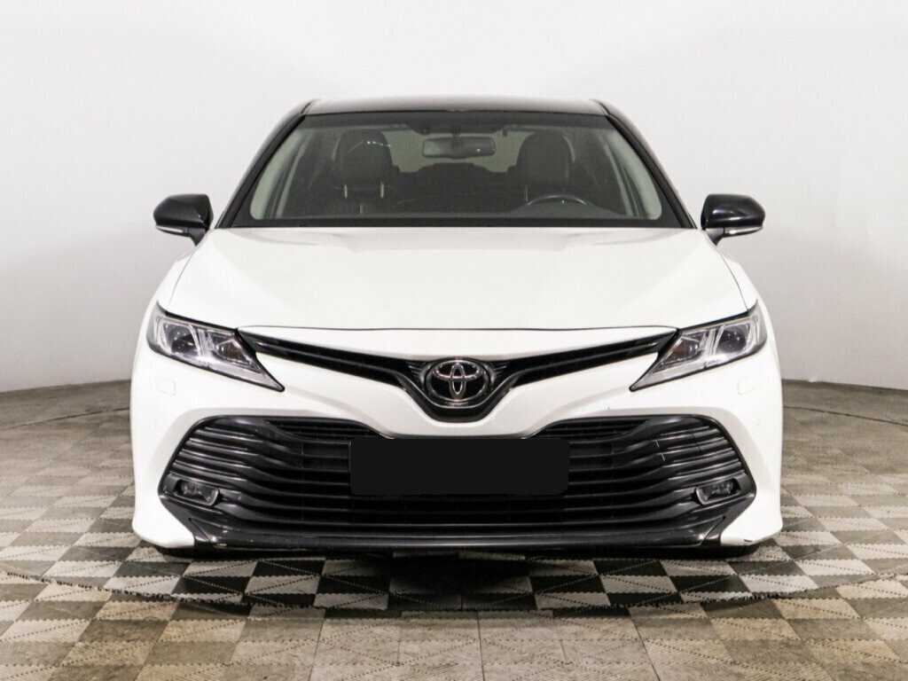 Toyota Camry, 2020 Фото №2