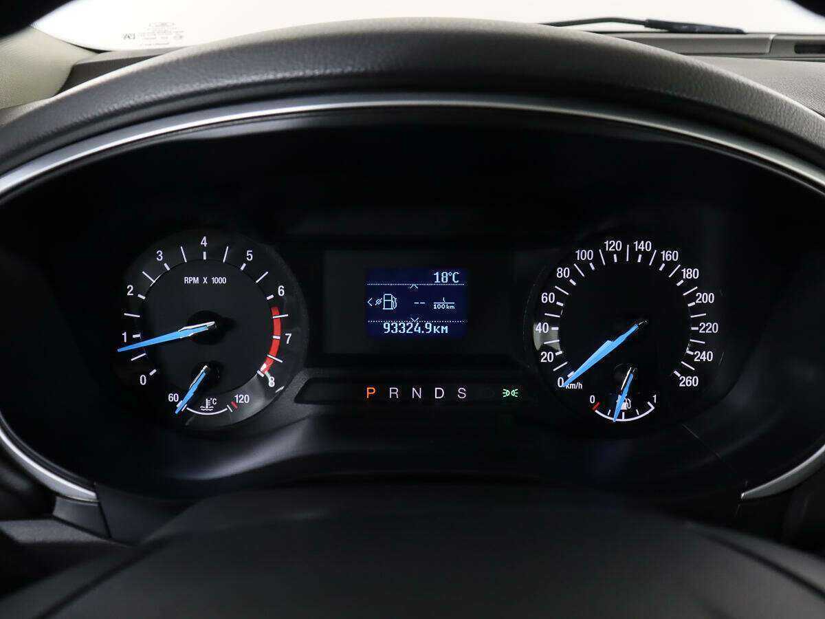 Ford Mondeo, 2017 Фото №10