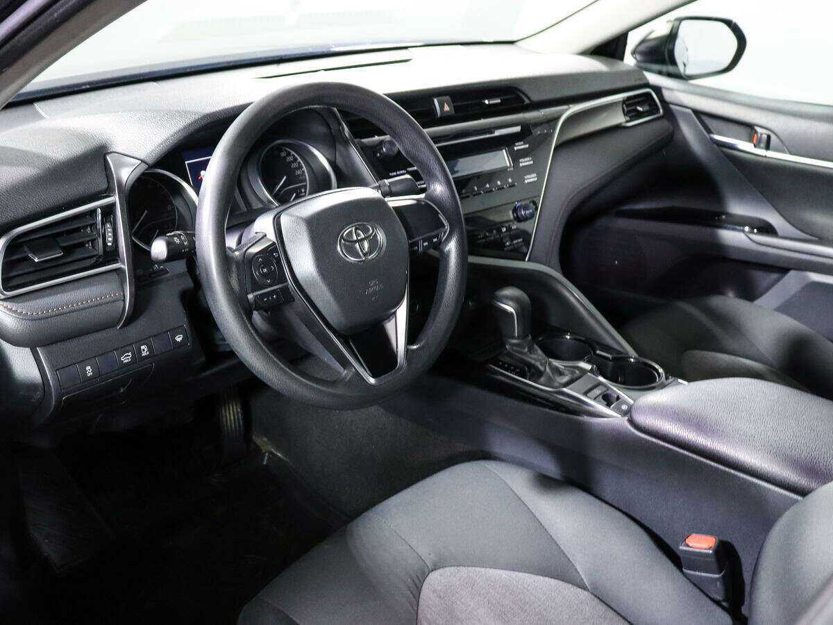 Toyota Camry, 2021 Фото №14