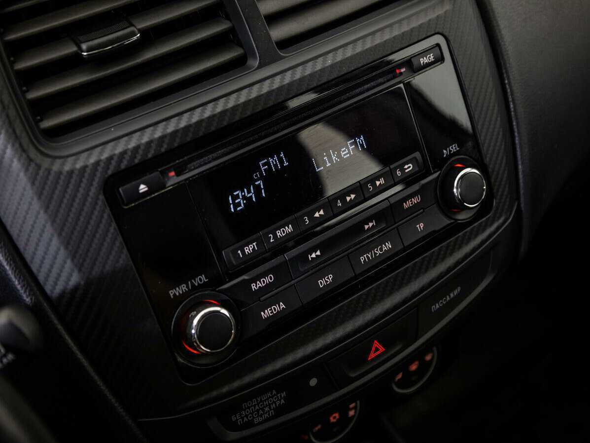 Mitsubishi ASX, 2015 Фото №13