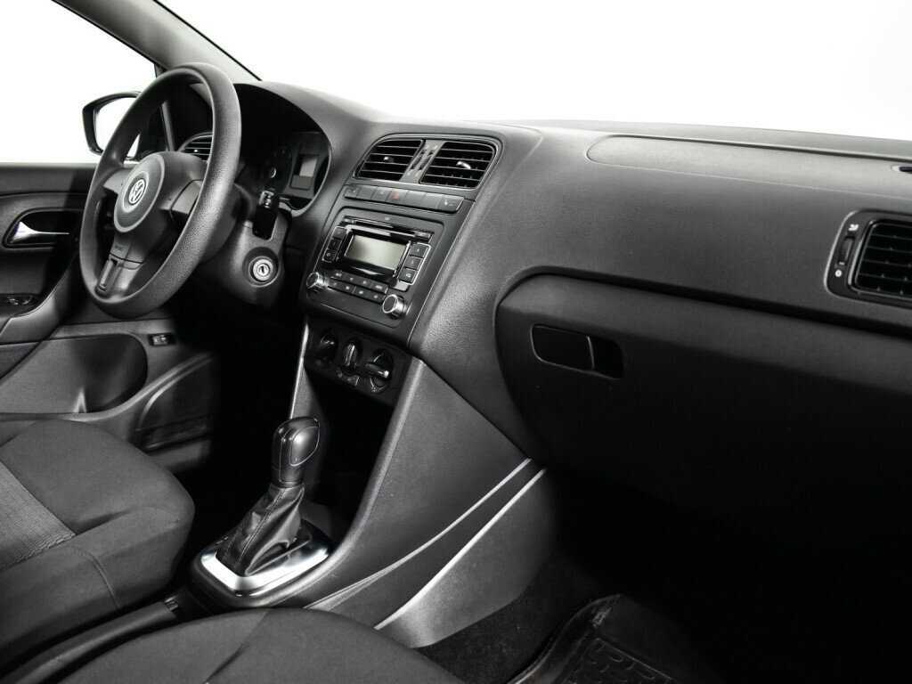 Volkswagen Polo, 2012 Фото №9