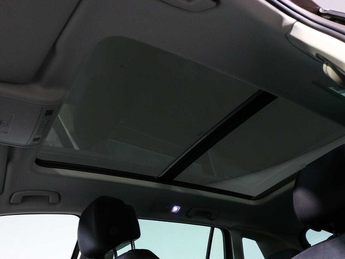 Volkswagen Tiguan, 2017 Фото №13