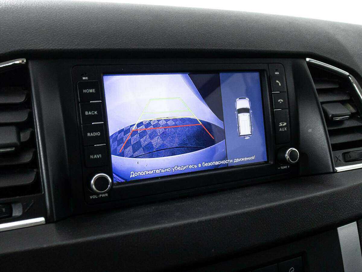 УАЗ Patriot, 2018 Фото №15