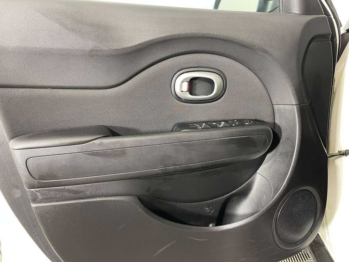 Kia Soul, 2018 Фото №19