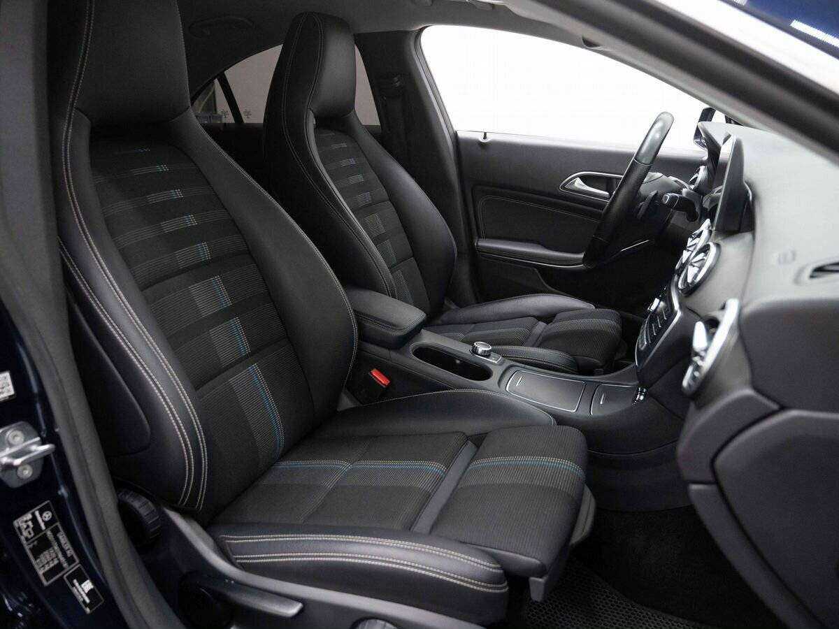 Mercedes-Benz CLA 200, 2018 Фото №12