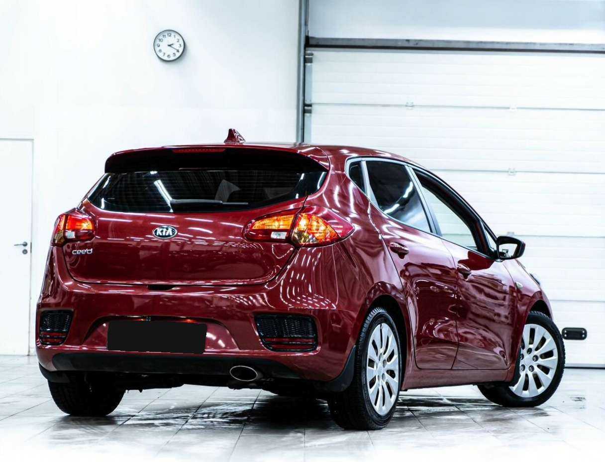 Kia Ceed, 2018 Фото №3