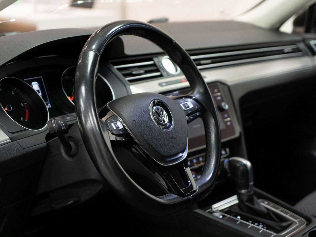 Volkswagen Passat DSG6, 2017 - 161 748 км. | Фото №5
