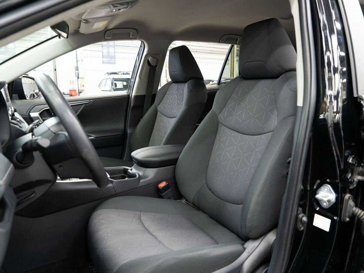 Toyota RAV4, 2019 Фото №6