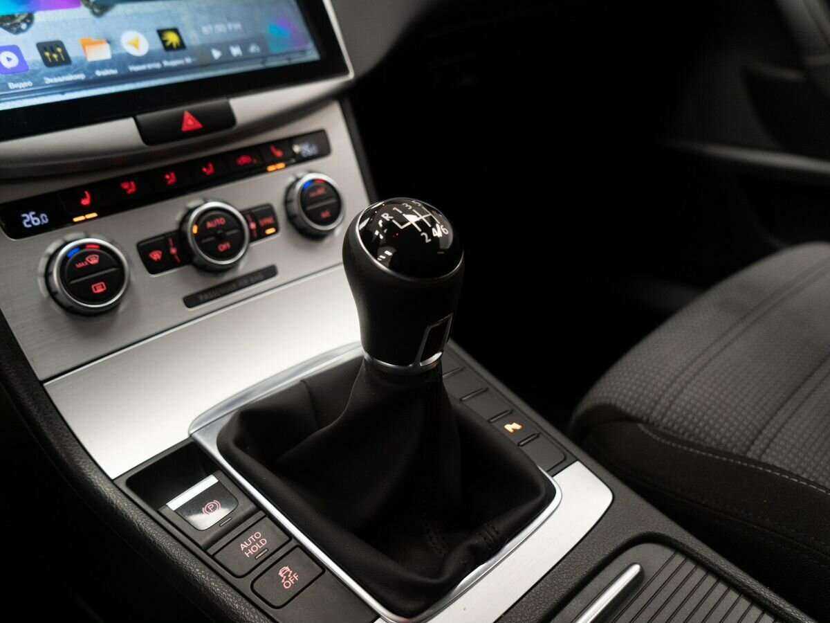 Volkswagen Passat CC, 2012 Фото №13