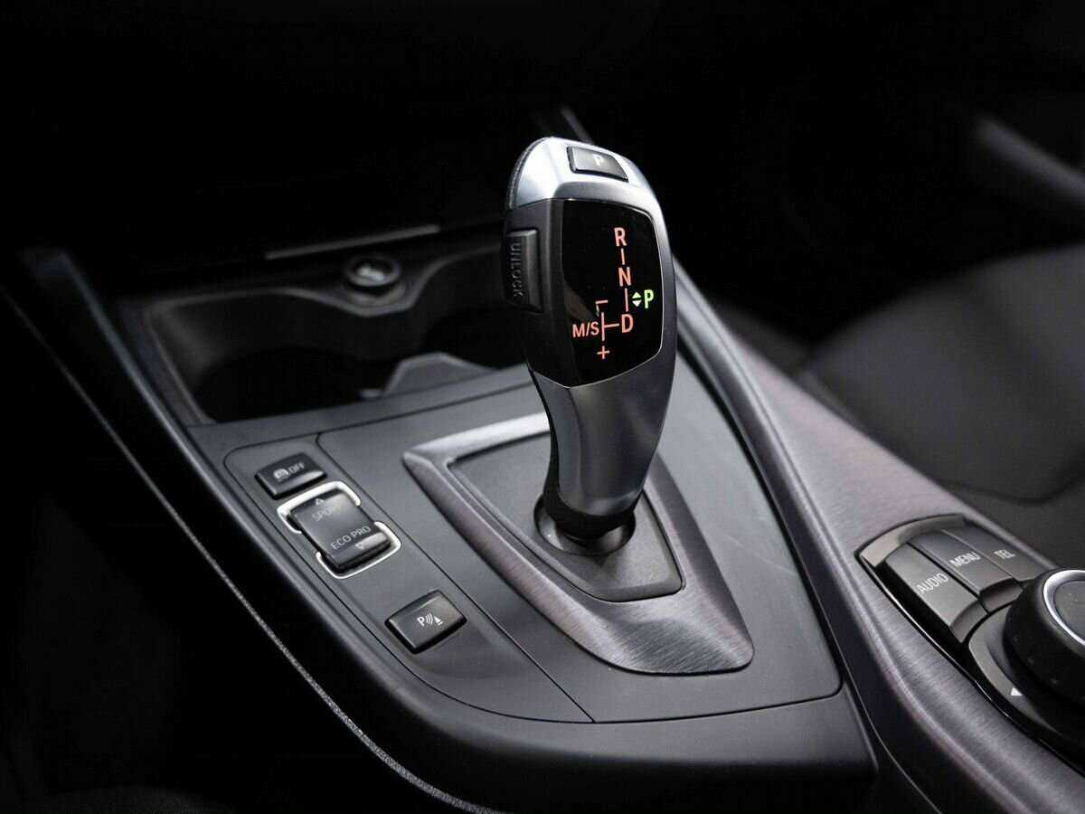 BMW 1 серии 118i, 2017 Фото №18