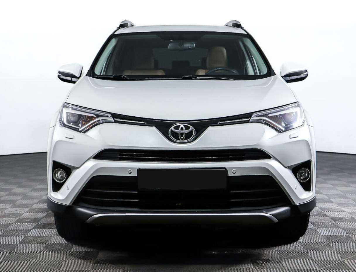 Toyota RAV4, 2018 - 99 985 км. | Фото №2