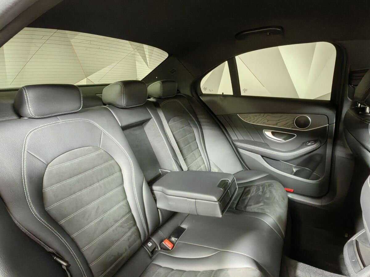 Mercedes-Benz C-Класс 180, 2020 Фото №13