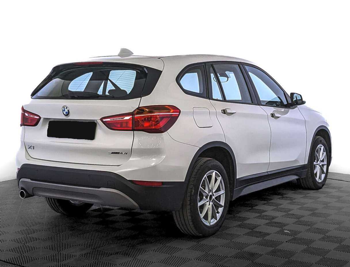 BMW X1 18i sDrive, 2019 Фото №5