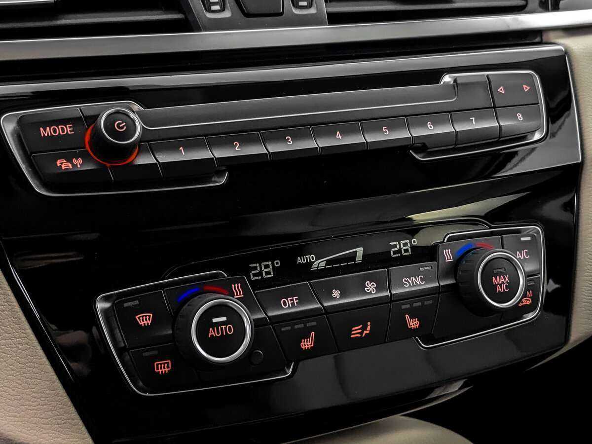 BMW X1 18i sDrive, 2021 Фото №21