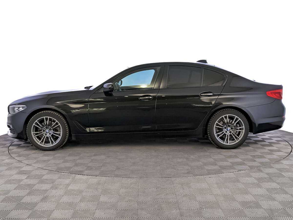 BMW 5 серии 520d xDrive, 2017 Фото №8