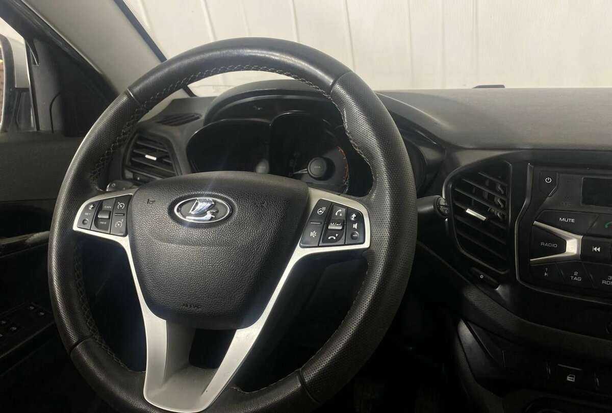 Lada (ВАЗ) Vesta Cross, 2020 - 120 001 км. | Фото №8